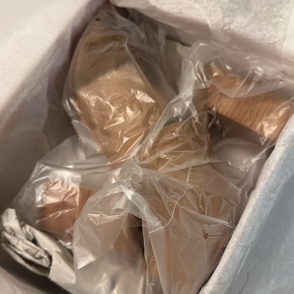 Lisa Vicky Cognac Suede Open Toe Heeled Sandal Tan Size 9M - Picture 3 of 4